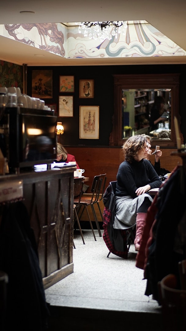 people at Café De Tuin