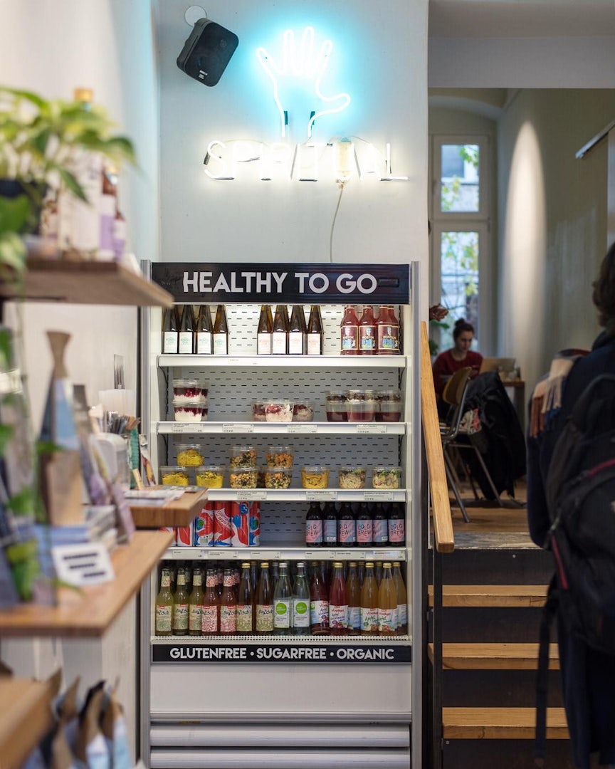 to-go drink at Goodies Berlin