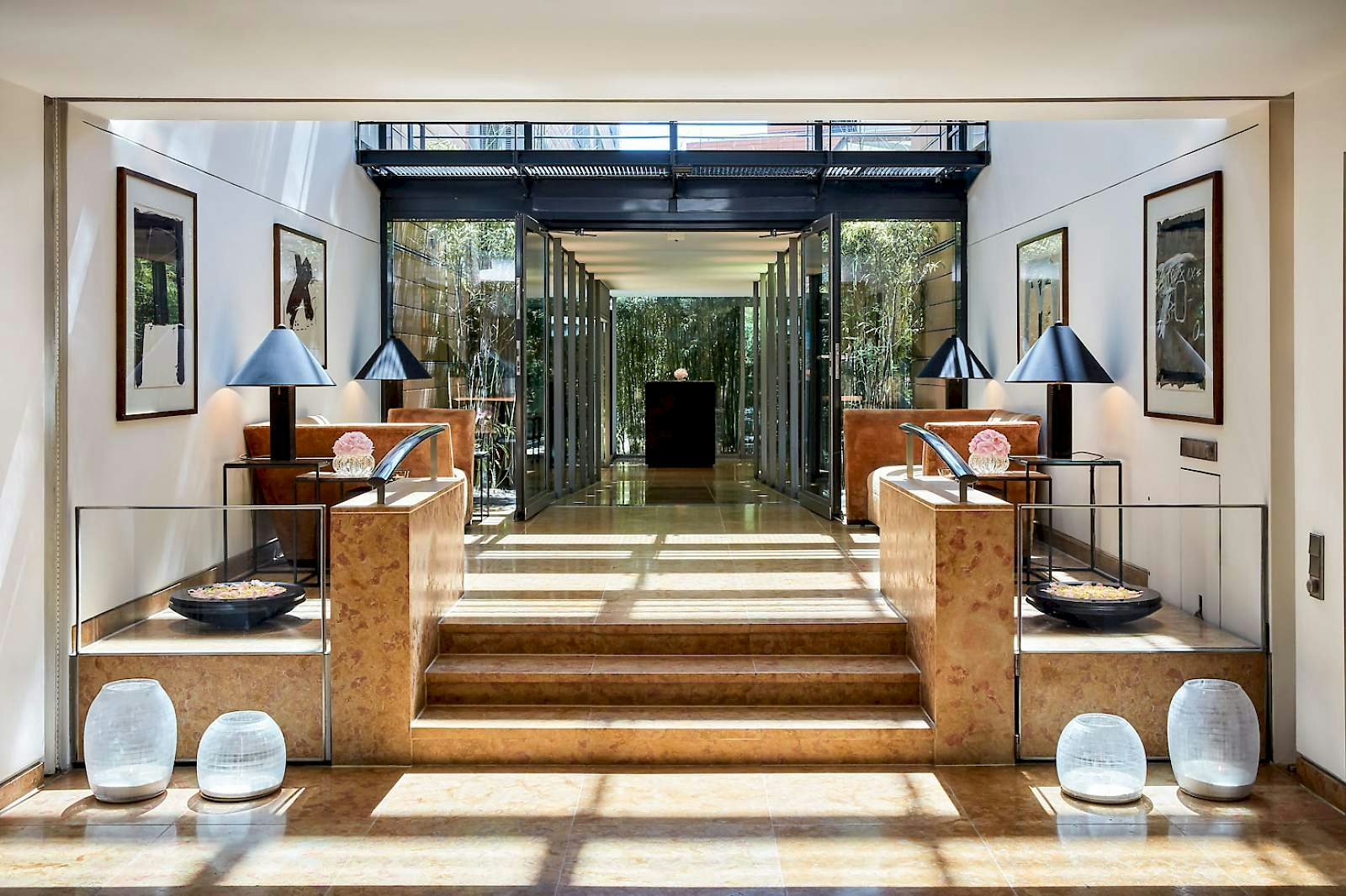 interior at Restaurant Facil