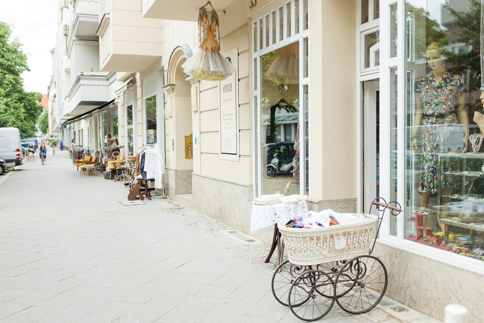 stores at Suarezstrasse in Charlottenburg