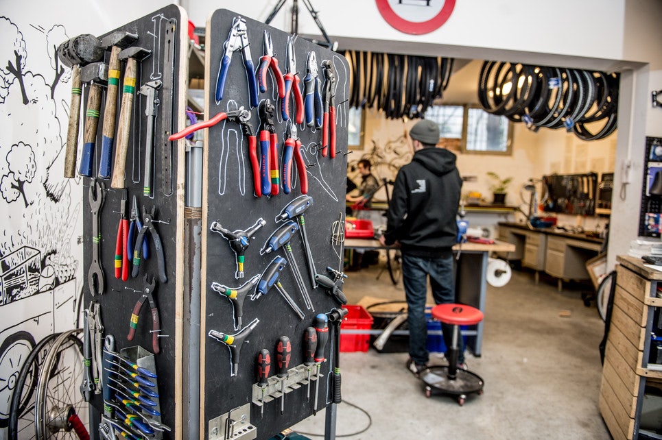 Cyclo bike and repair shop