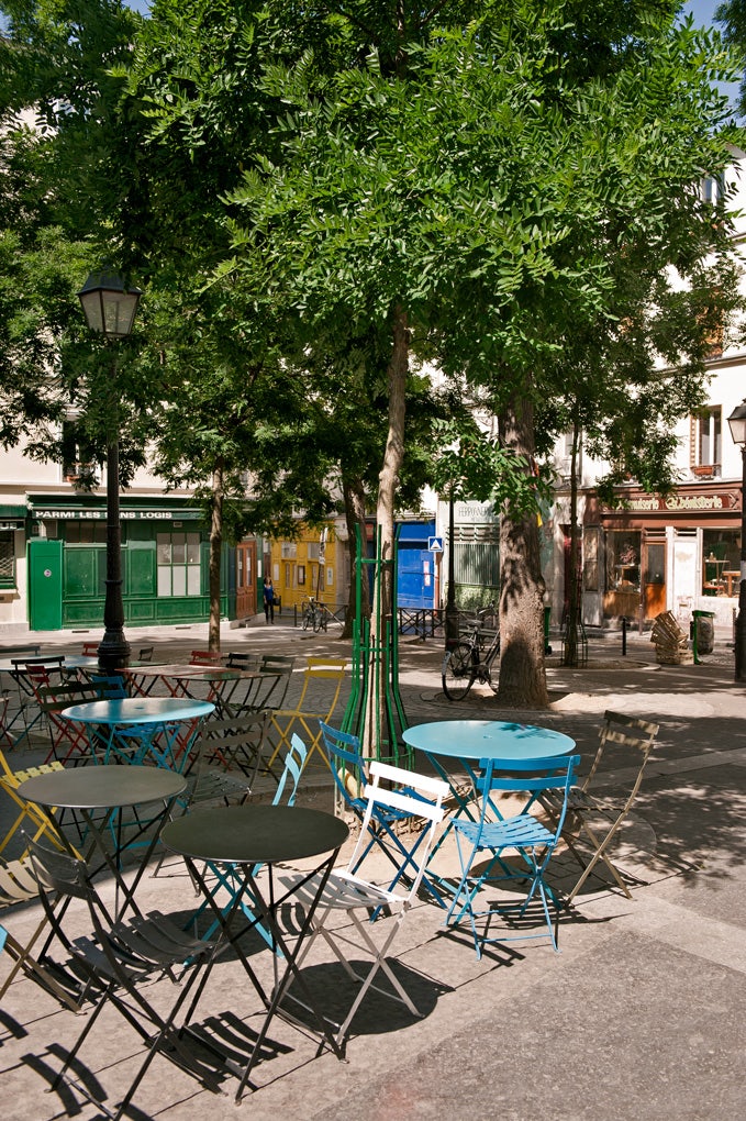 Place Sainte Marthe on a sunny day
