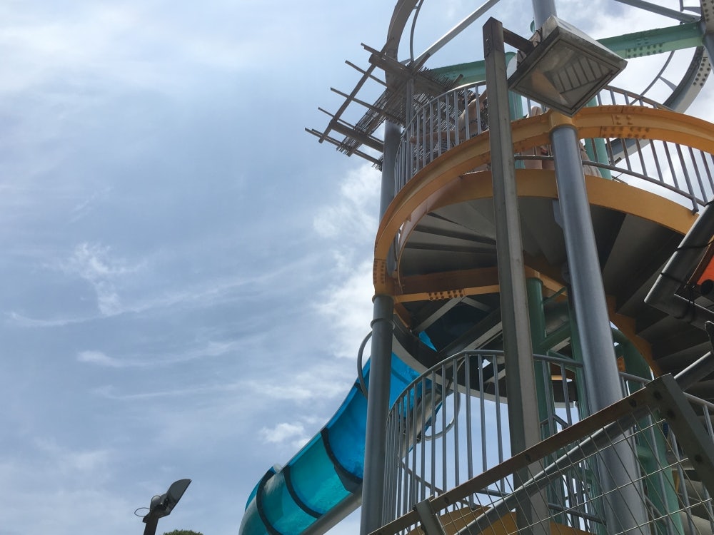 slide at the Haginaka Swimming Pool