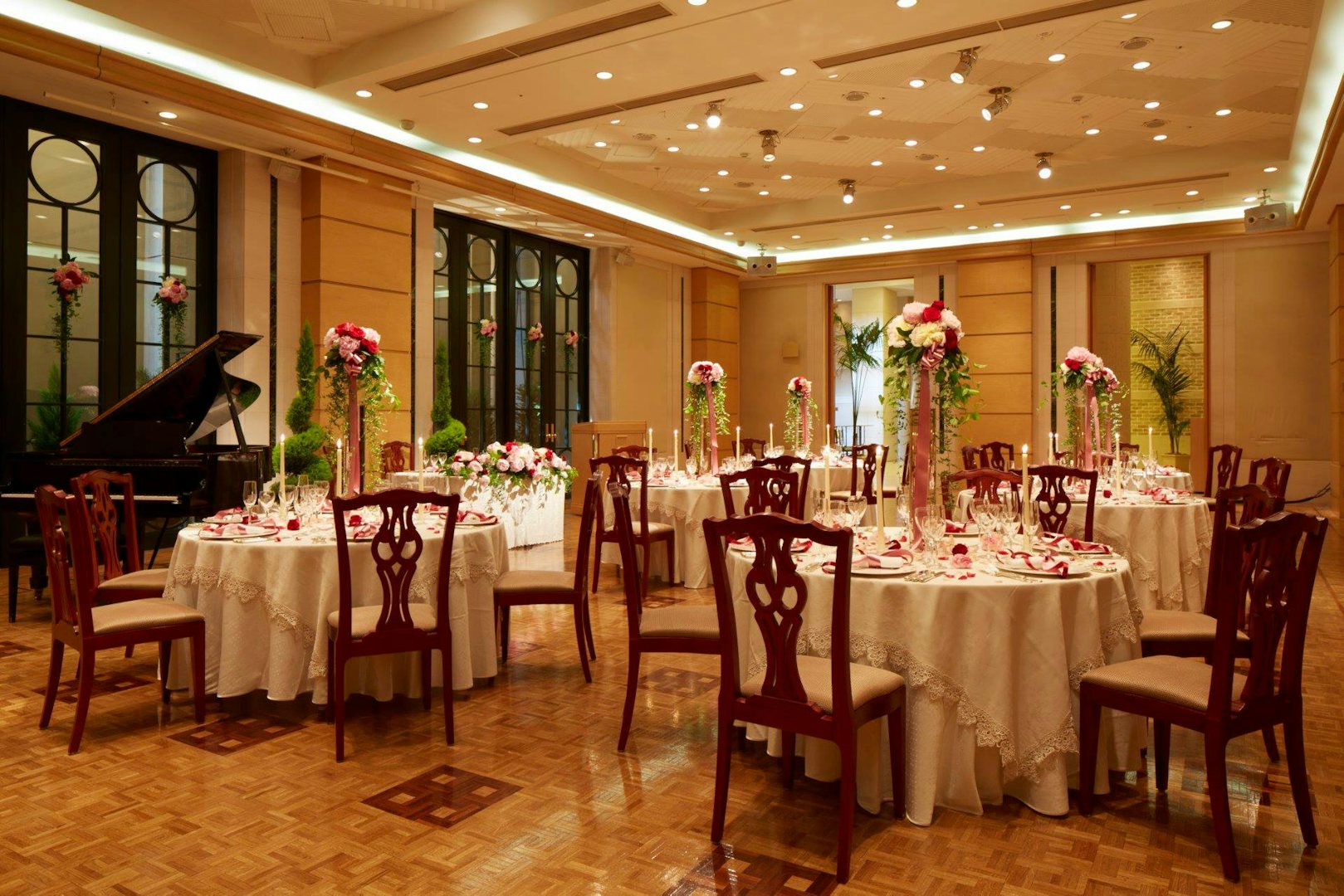 dining area at the Agnes Hotel