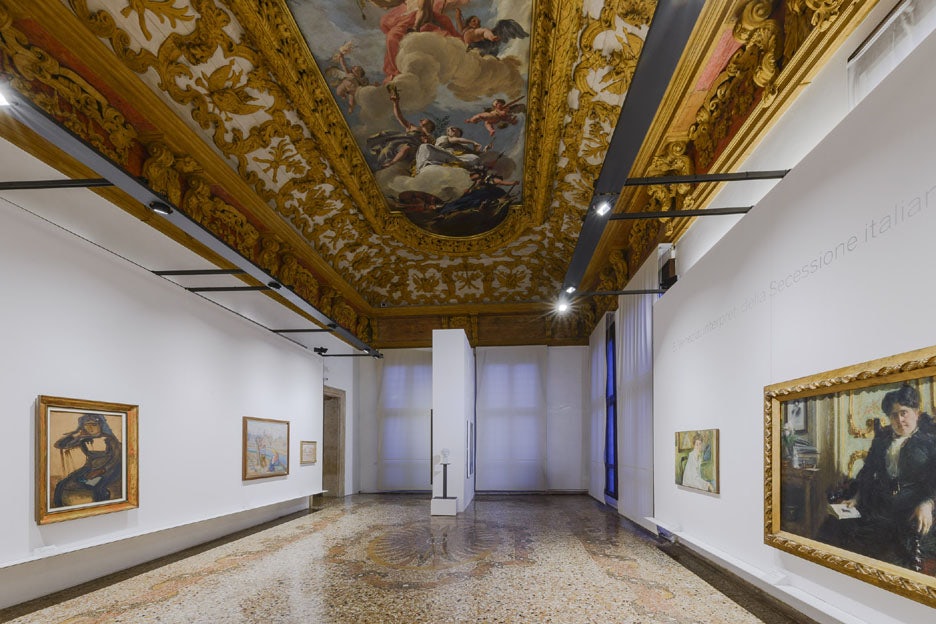 ceiling and interior of a room in Ca' Pesaro