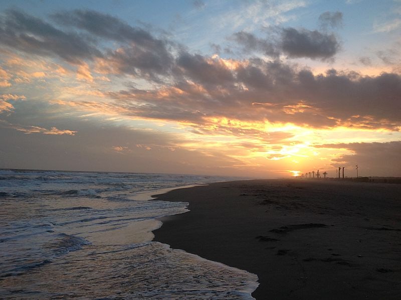 sunset at Playa del Prat