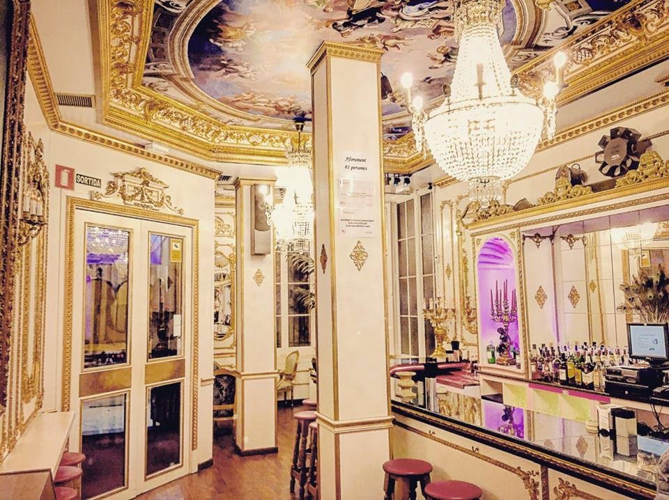 interior of Versailles gay bar