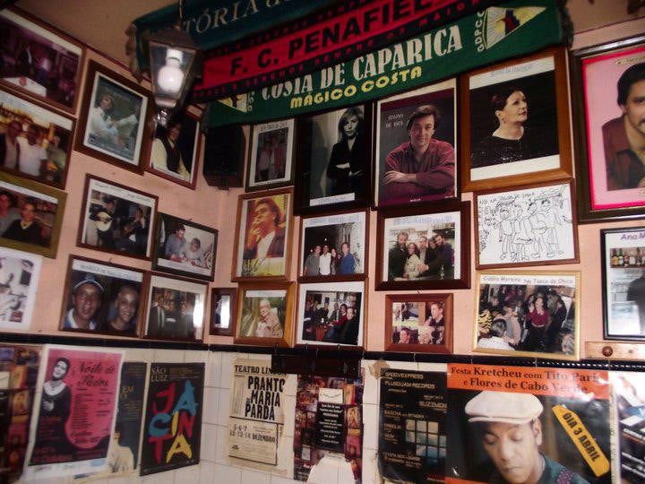 wall decoration at Tasca Do Chico
