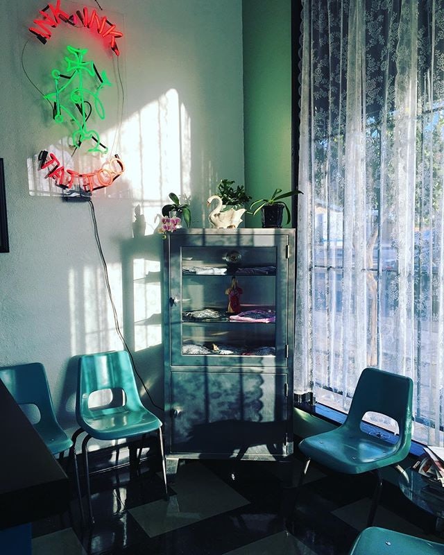 Ink Ink Tattoo shop