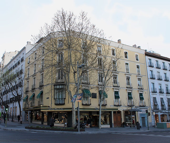 a corner building on Calle Serrano