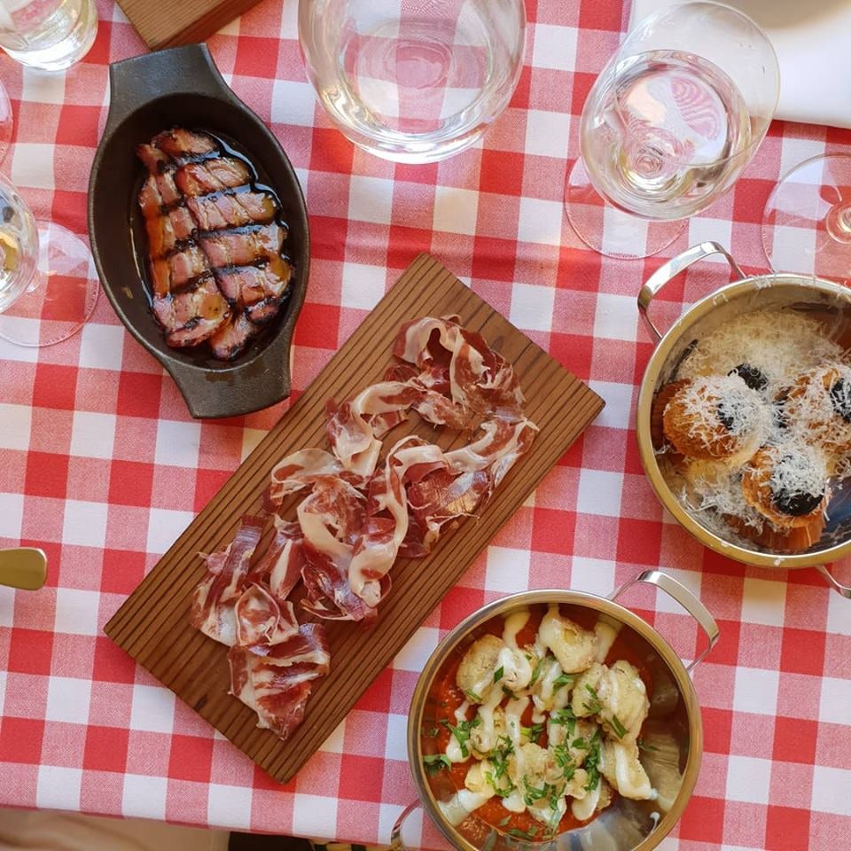 Svinet spanish food