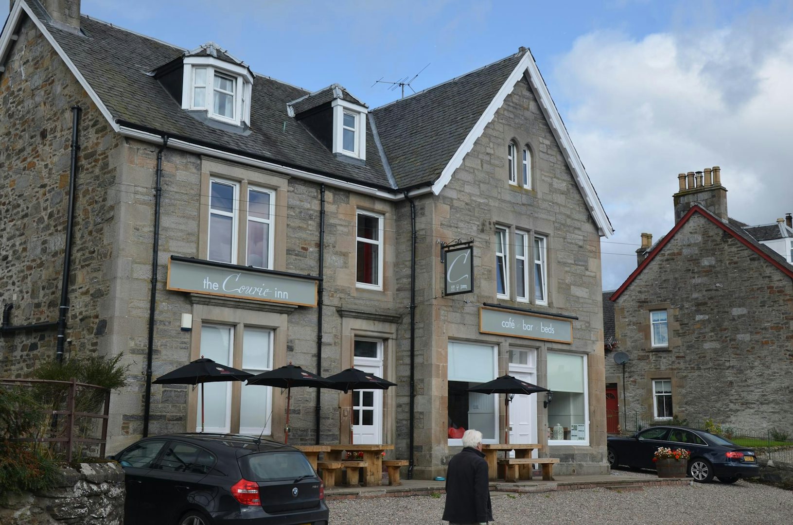 exterior of The Courie Inn in Perthshire Scotland