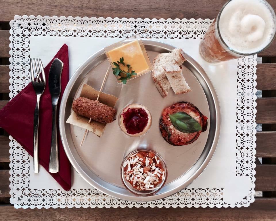 a plate of aperitivo at Mozzico Rome