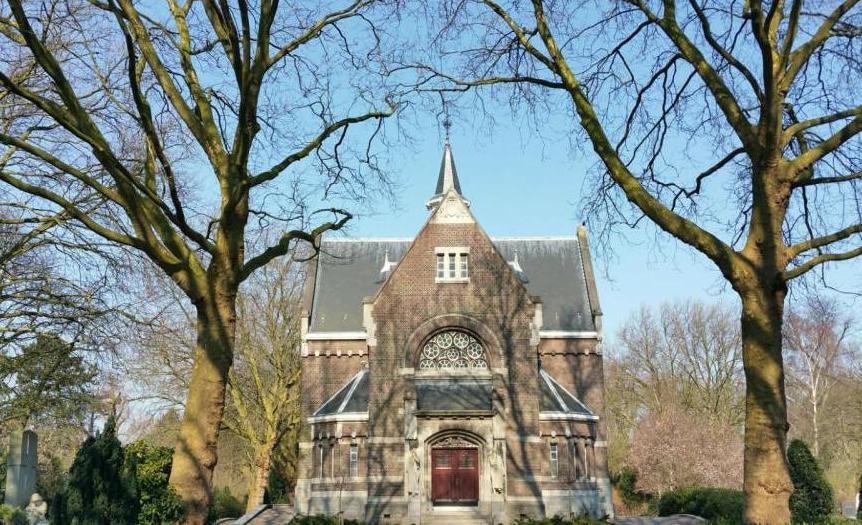 Crooswijk Cemetery in Rotterdam