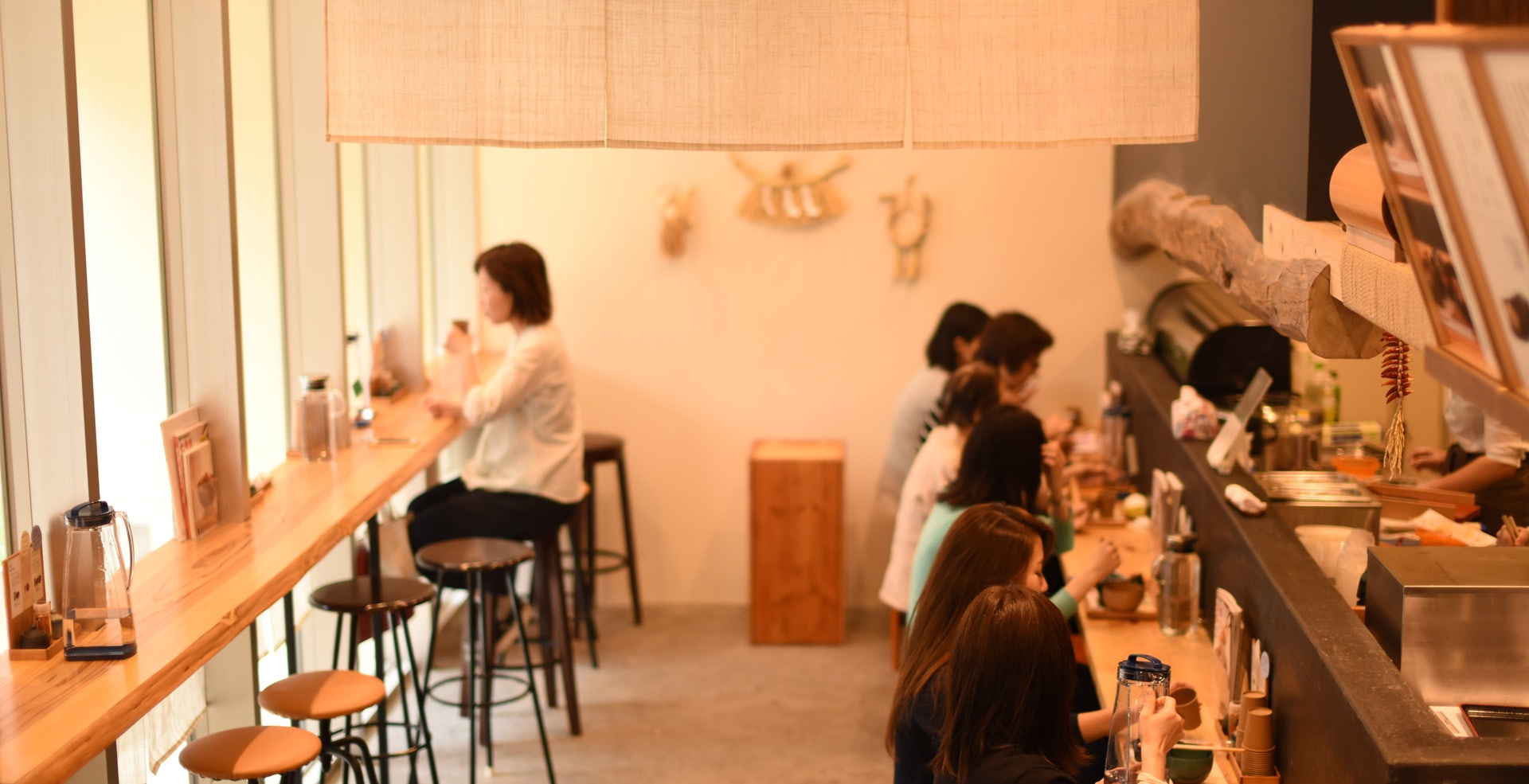 people eating at Nekase Genmai Iroha