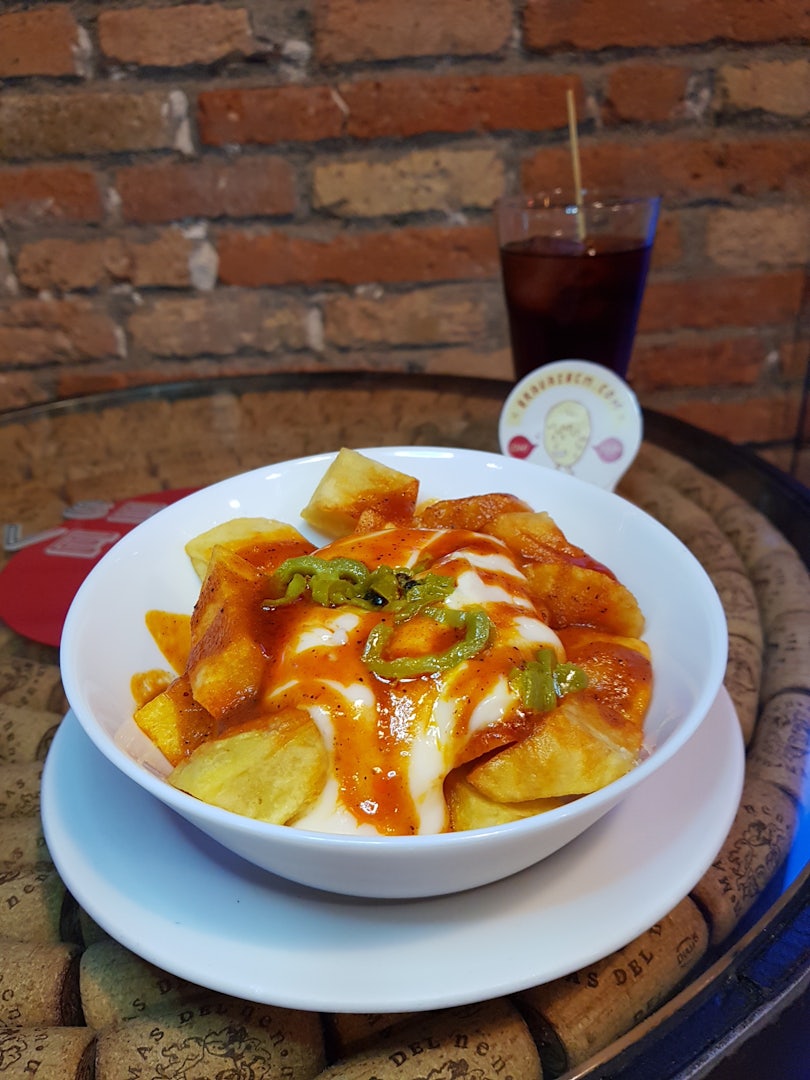 Barcelona - patatas bravas Senyor Vermut