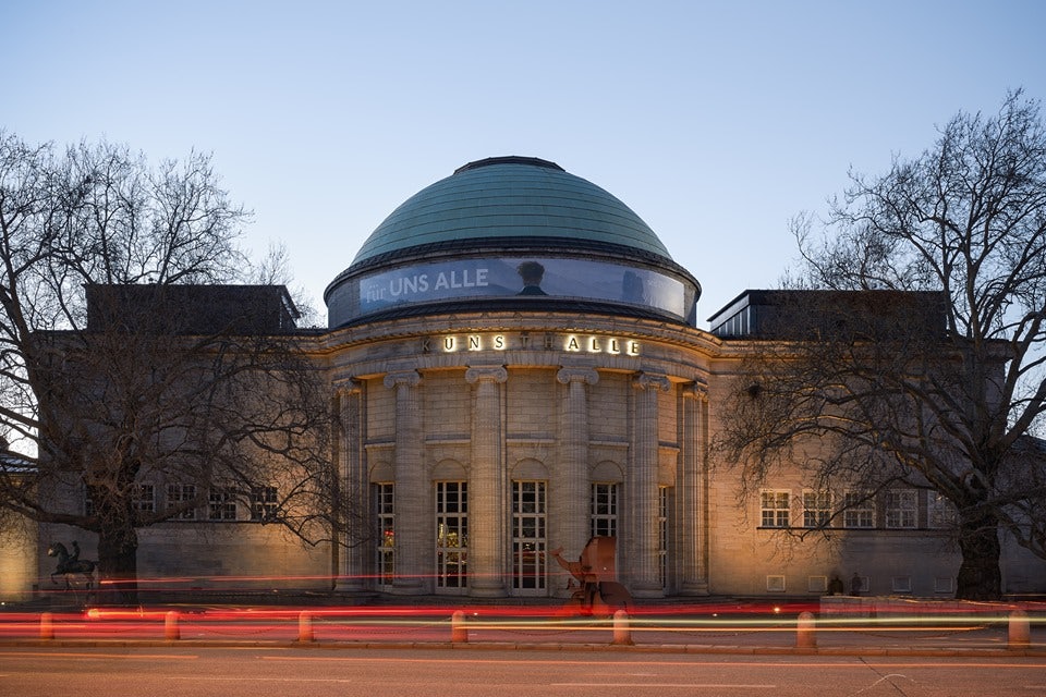 exterior of the Hamburger Kunsthalle museum