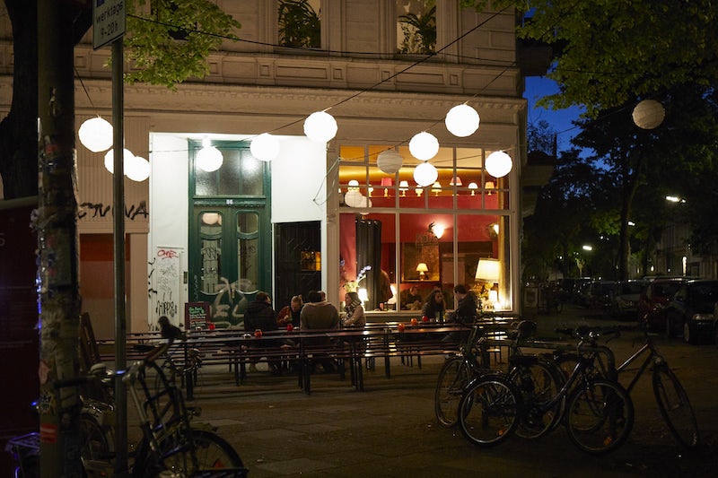 people enjoying a drink outside Möwe Sturzflug