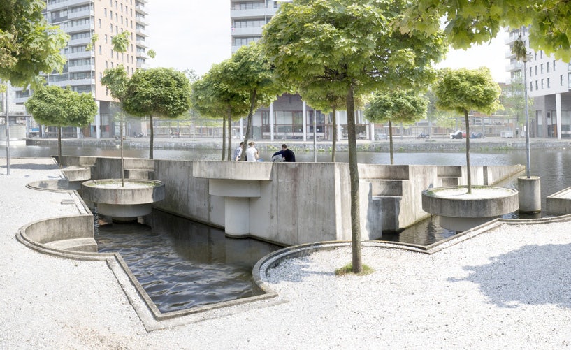 construction called park in het water in the Hague