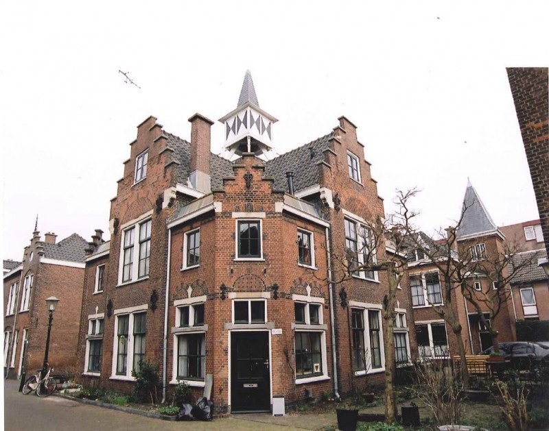 Van Ostadewoningen in Den Haag