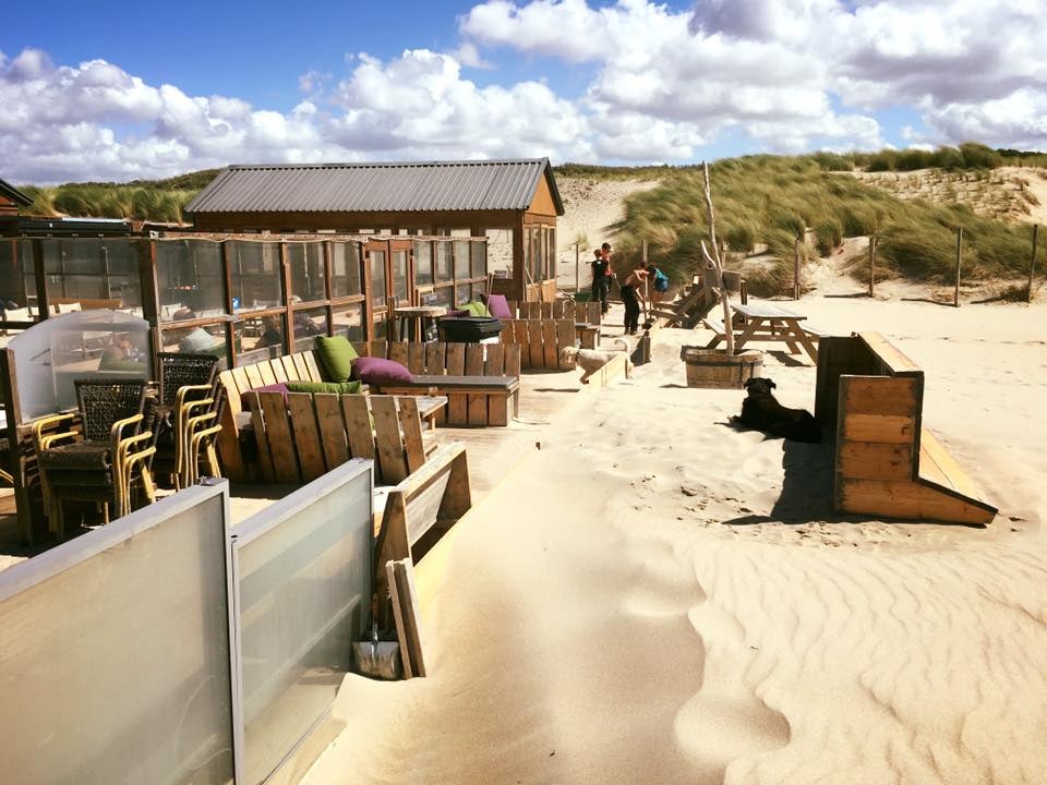 beach restaurant De Kwartel in The Hague