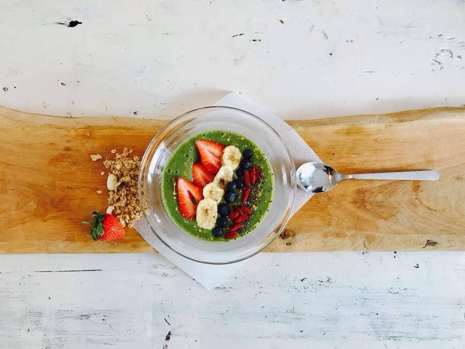 The Hague - Sam Sam breakfast bowl with fruit
