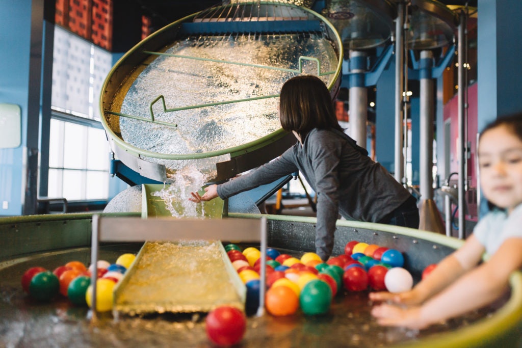 kids playing at Science World at Telus World of Science