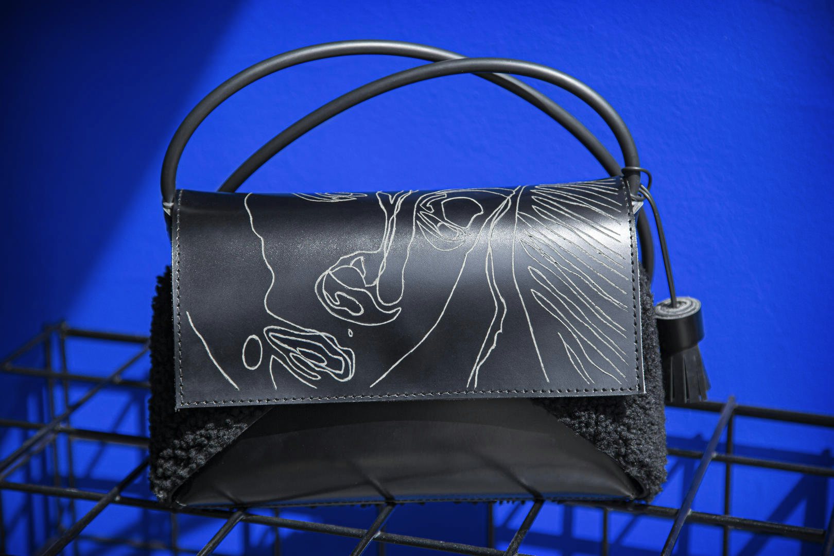 Ghent - Van Eyck bag designed by Paarl