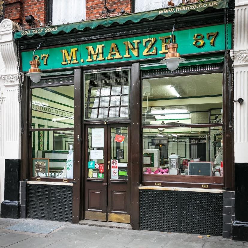 M. Manze pie and mash store in Tower Bridge Road