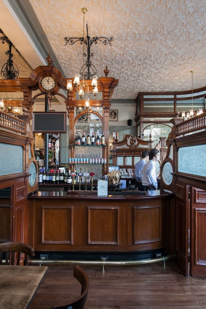 vintage decor of Prince Alfred pub