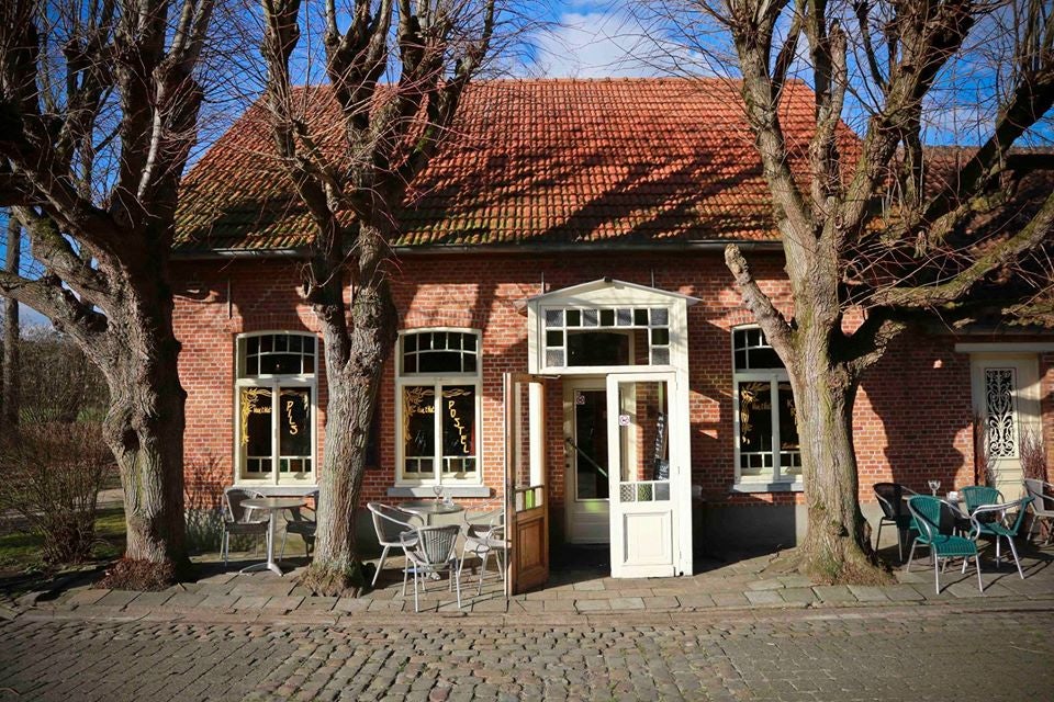 Sas 6 cafe in Mol