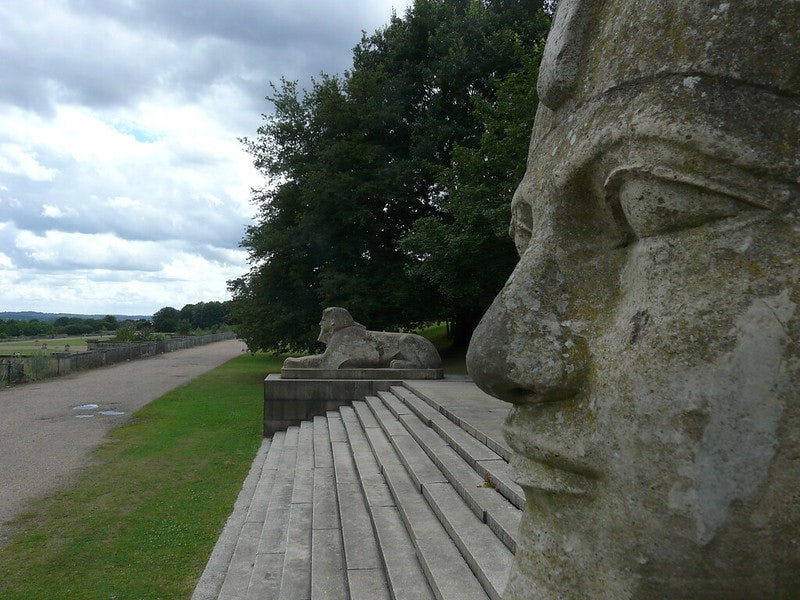 statues and stairs at the Crystal Palace park