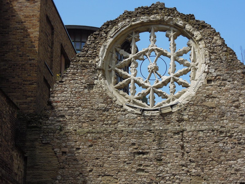 ruins of the Winchester Palace London