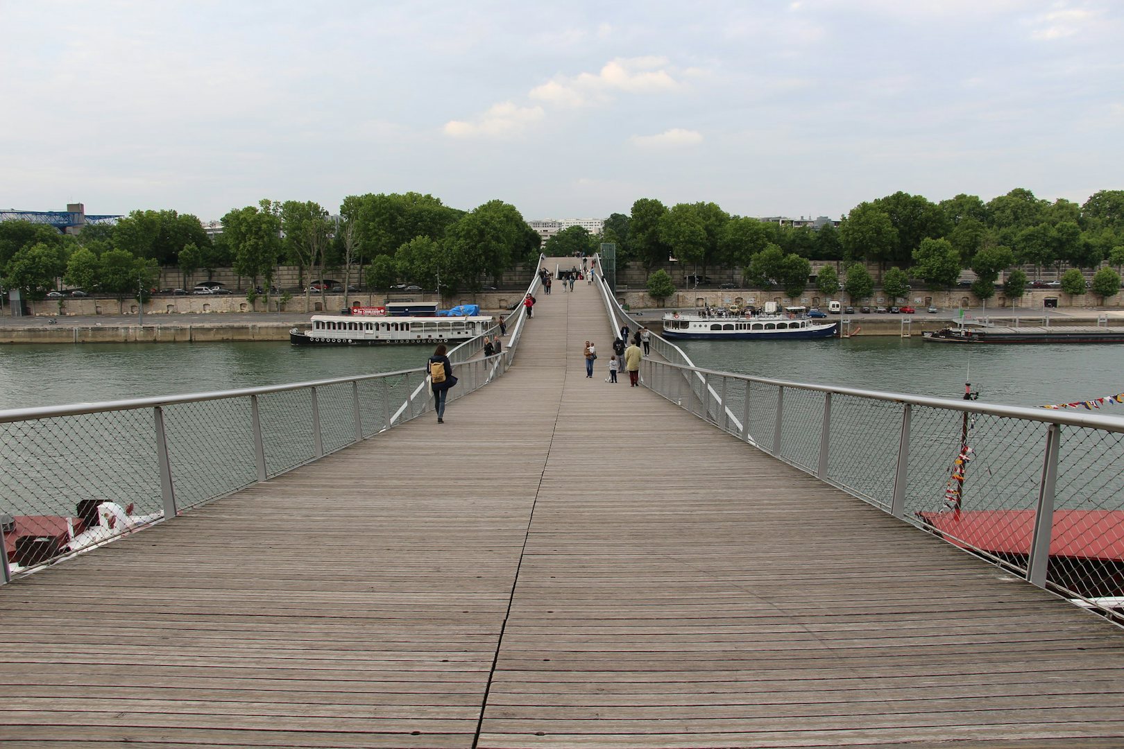 Passerelle de Simone de Beauvoir