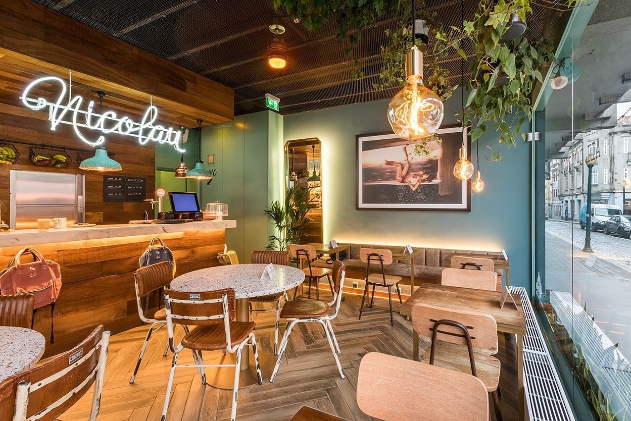 modern and hip bar interior of Nicolau Porto coffee bar
