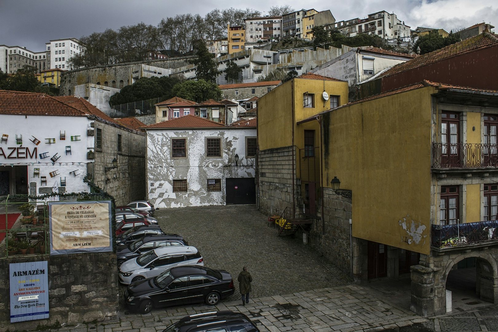 Look at Porto mural by VHils