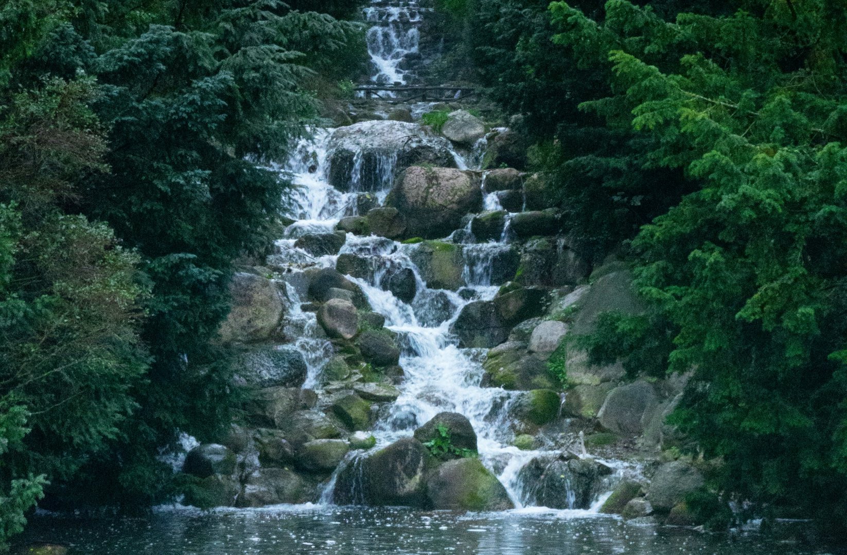 a watercascade at the Viktoriapark in Berlin
