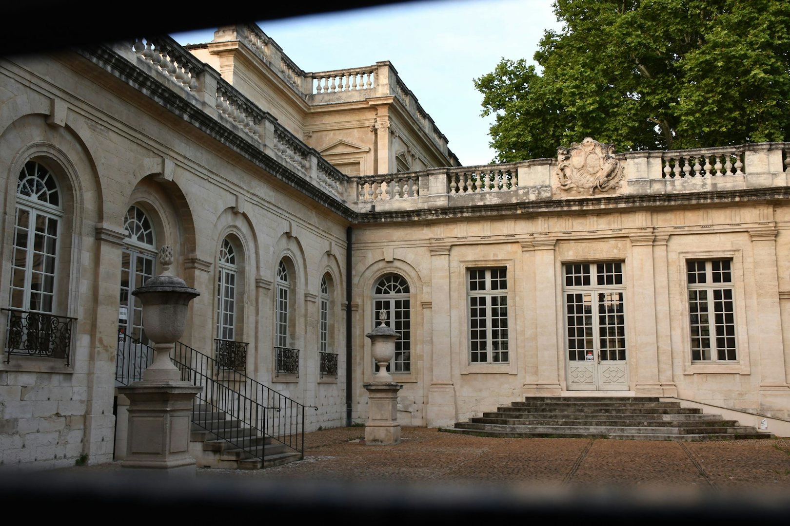 exterior of the Musée Calvet in Avignon