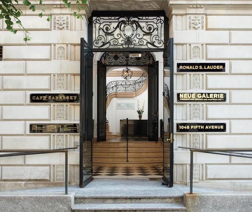 entrance of the Neue Gallerie in NYC