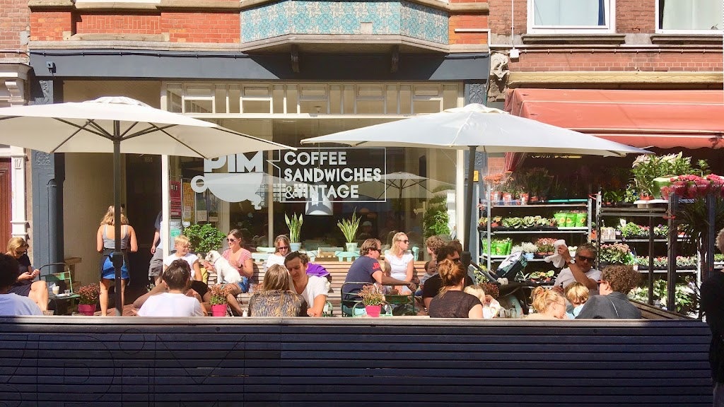 people enjoying a lunch at Pim restaurant in The Hague