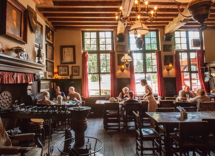 vintage and cozy interior of Cafe Vlissinghe in Bruges