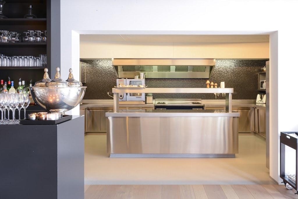 kitchen area of Diverso restaurant in Westerlo
