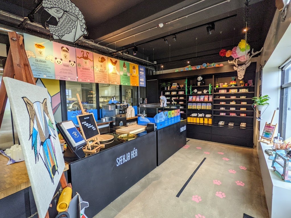 shop interior of the Omnom Chocolate Factory