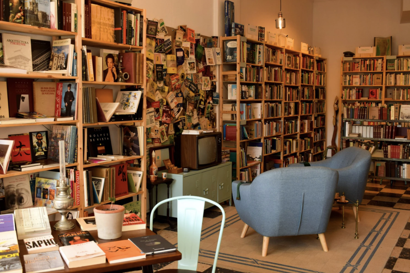 Books and reading chairs at Stuff out bookshop