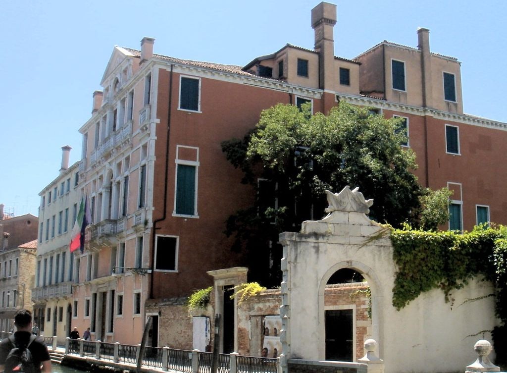 Exterior view of Palazzo Soranzo Cappello