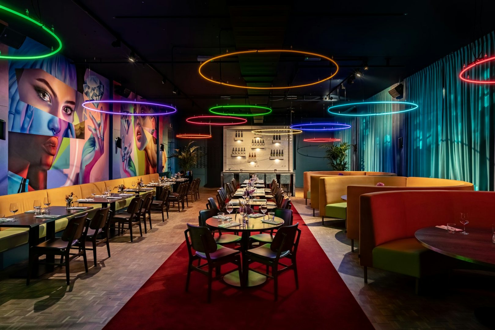 Interior of Daalder restaurant