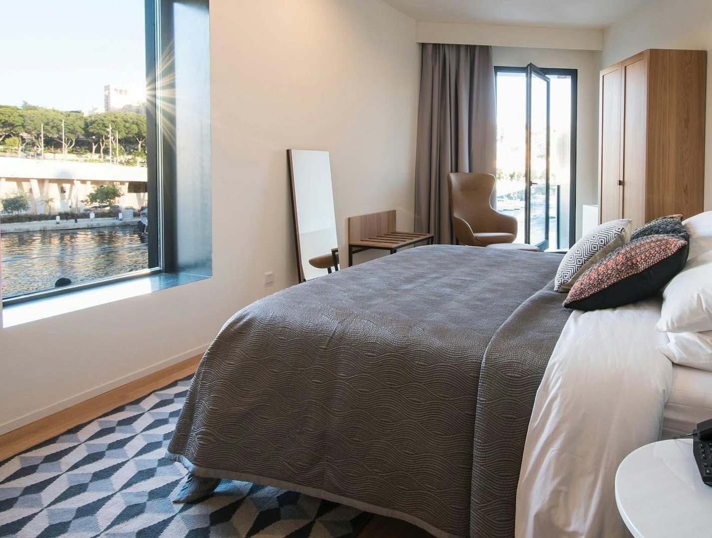 room interior of the Cugo Gran Hotel in Malta