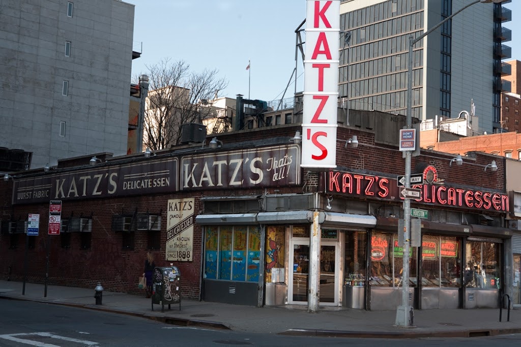 exterior of Katz's Delicatessen in NYC