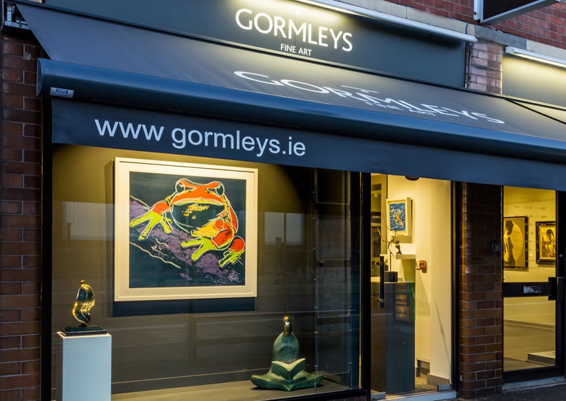 store front of Gormleys Fine Art in Dublin