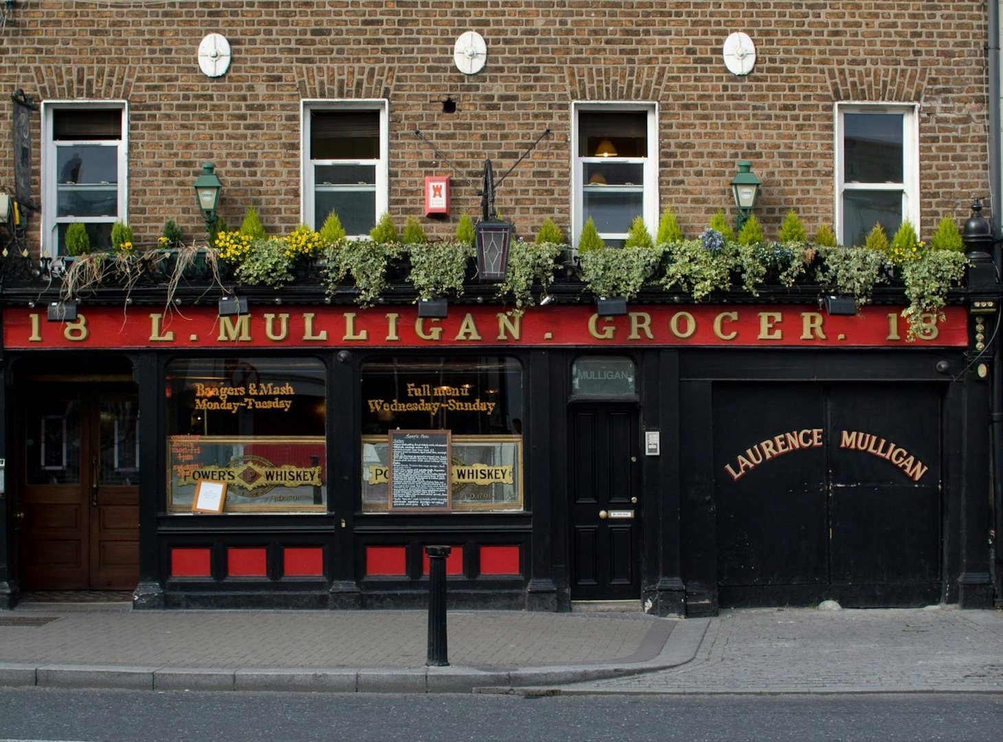 original façade of L. Mulligan Grocer in Dublin